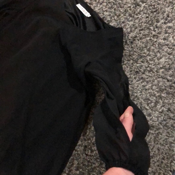 Black blouse - Picture 3 of 4